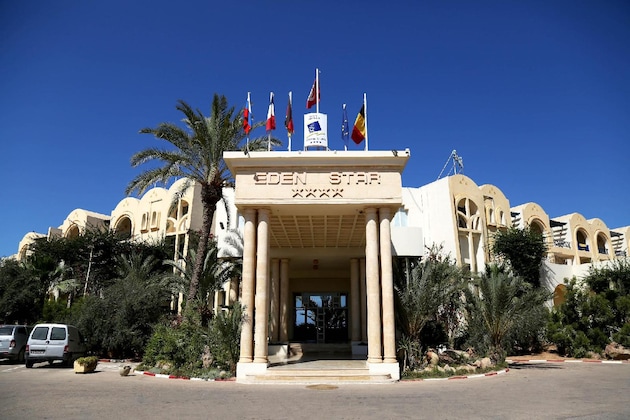 Gallery - Eden Star Resort