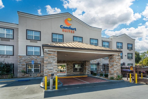 Gallery - Comfort Suites Downtown