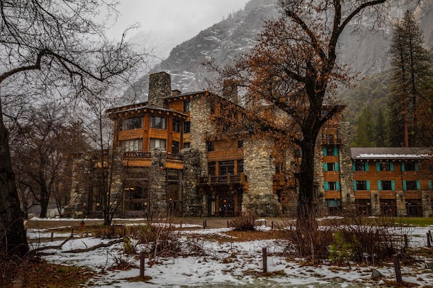 Gallery - The Ahwahnee