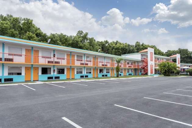 Gallery - Howard Johnson By Wyndham Ocala Fl