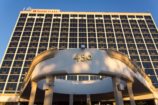 Gallery - Ramada Plaza By Wyndham Atlanta Downtown Capitolpk