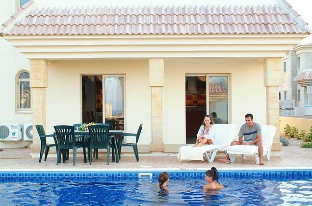 Gallery - Blue Water Bay Villas