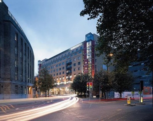 Gallery - Clayton Hotel Belfast