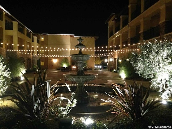 Gallery - The Meritage Resort and Spa