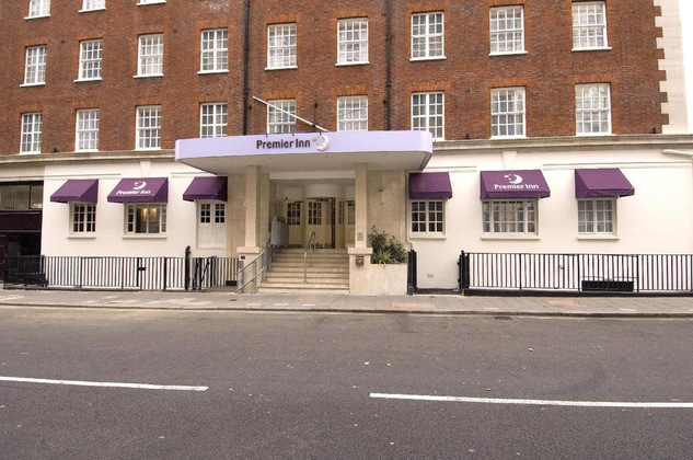 Gallery - Premier Inn London Victoria