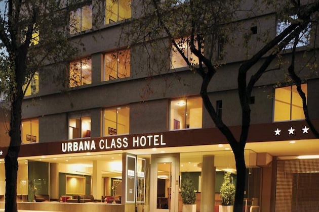 Gallery - Urbana Class Hotel