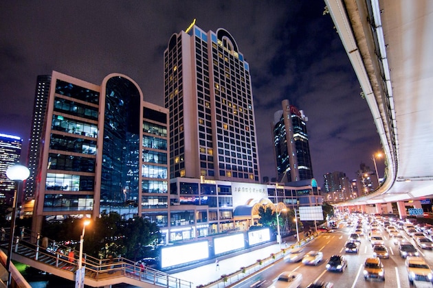Gallery - Equatorial Shanghai