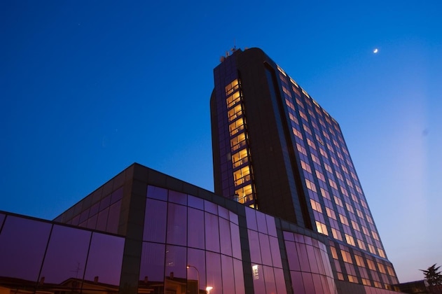 Gallery - Montresor Hotel Tower