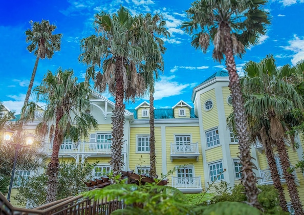 Gallery - Hemingways Hotel