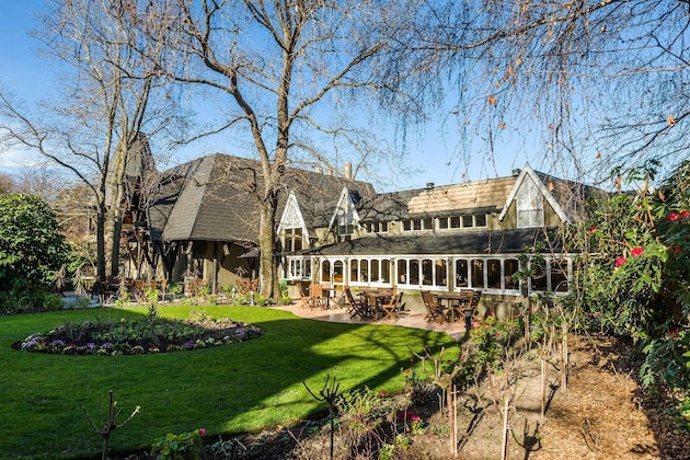 Gallery - Chateau On The Park - Christchurch, A Doubletree By Hilton