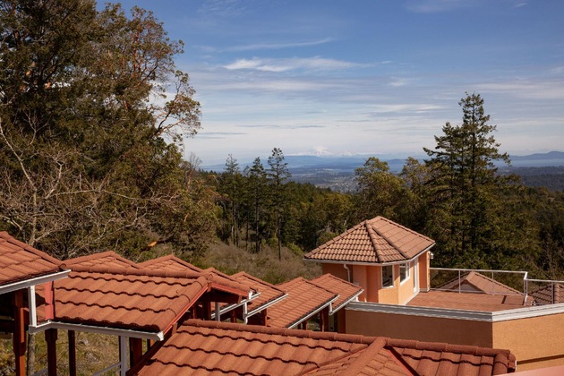 Gallery - Villa Eyrie Resort