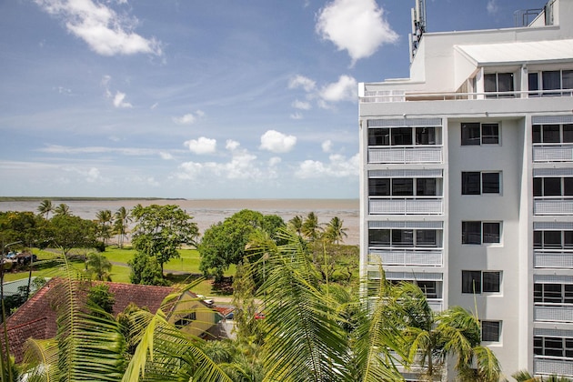 Gallery - Cairns Harbourside Hotel