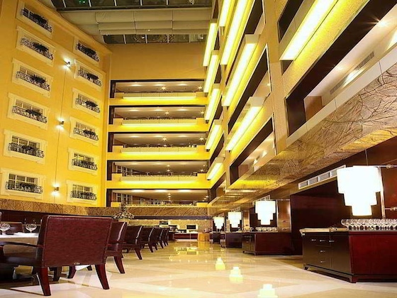 Gallery - Xingyu Oriental Bund