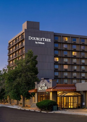 Gallery - Doubletree By Hilton Hotel Denver