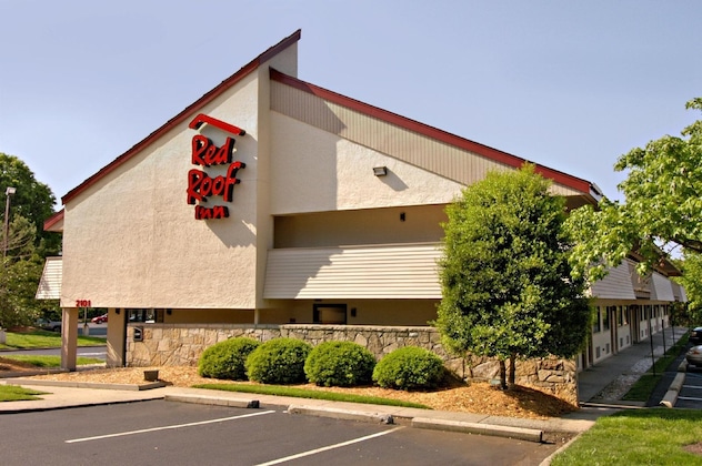 Gallery - Red Roof Inn Greensboro Coliseum