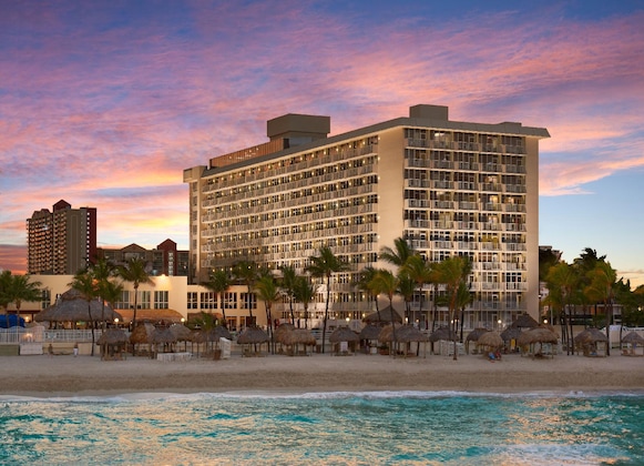 Gallery - The Sunny Miami Sunny Isles Beach, Curio Collection By Hilton