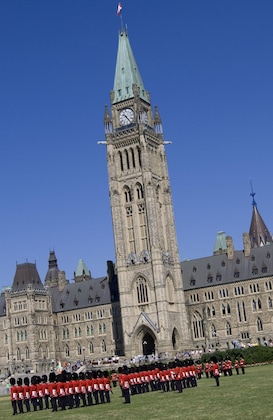 Gallery - Les Suites Hotel Ottawa