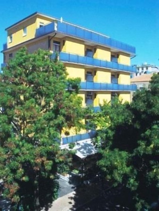 Gallery - Hotel Capitol