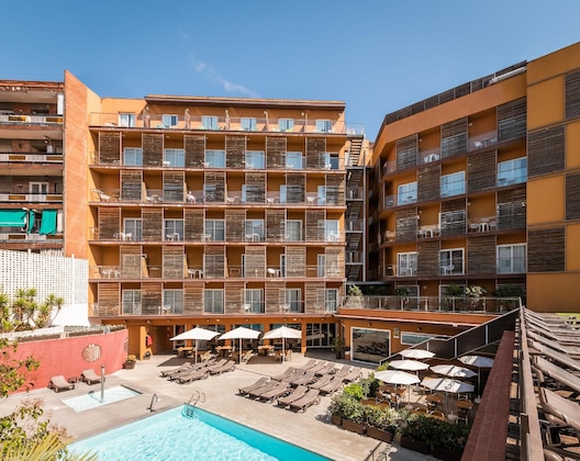 Gallery - Alegria Plaza París