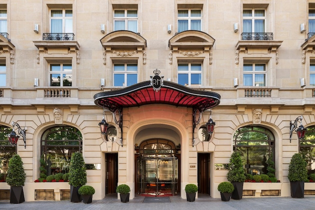 Gallery - Le Royal Monceau - Raffles Paris