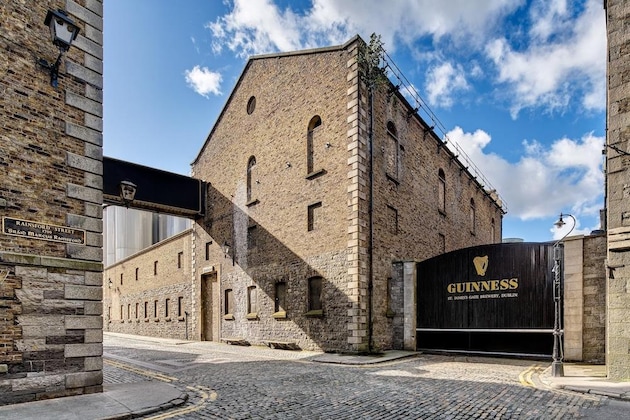 Gallery - Maldron Hotel Pearse Street