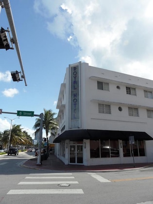 Gallery - Royal South Beach Hotel