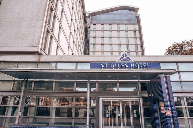 Gallery - St Giles Heathrow - A St Giles Hotel