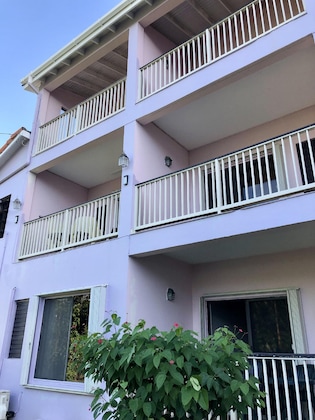 Gallery - Allamanda Beach Hotel
