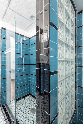 Gallery - Pelican Hotel