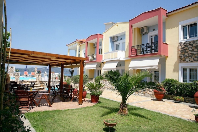 Gallery - Gera Bay Studios And Apartments