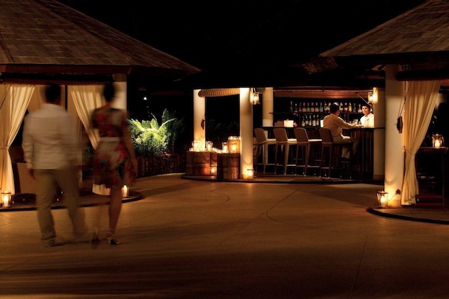 Gallery - Napasai, A Belmond Hotel