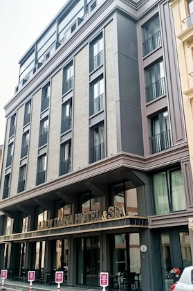 Gallery - Lady Diana Hotel