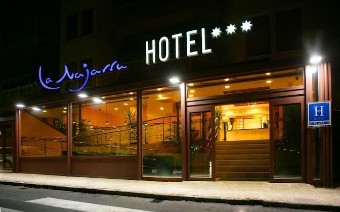 Gallery - Hotel Noy
