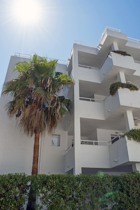 Gallery - Camelina Suites