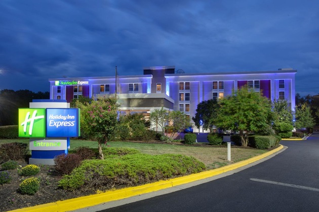 Gallery - Holiday Inn Express Washington Dc East - Andrews Afb By Ihg