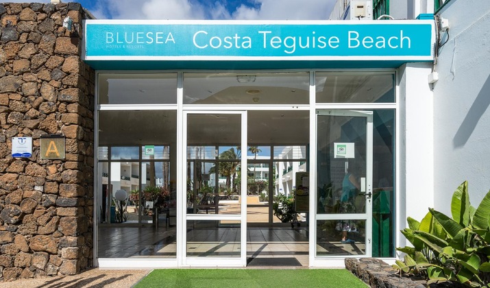 Gallery - Costa Teguise Beach