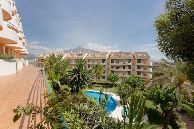 Gallery - Apartamentos Señorío De Aloha
