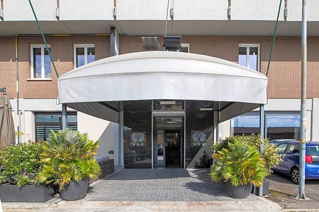 Gallery - Tiby Hotel
