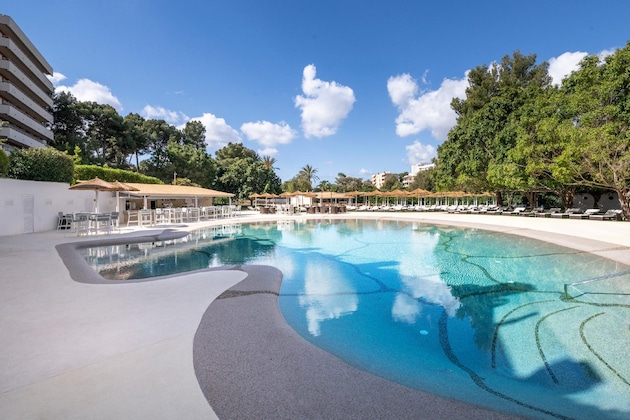 Gallery - Salles Hotel Marina Portals