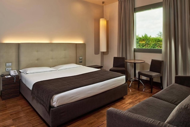 Gallery - Hotel Cruise