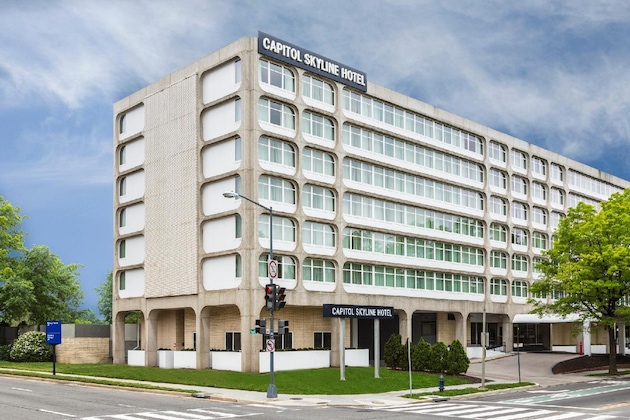 Gallery - Capitol Skyline Hotel