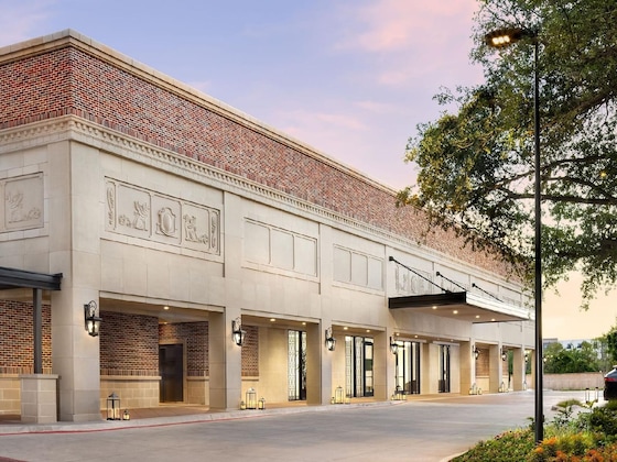 Gallery - Warwick Melrose Dallas