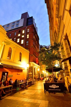 Gallery - Metro Apartments On Bank Place