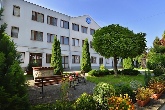 Gallery - Ea Hotel Populus