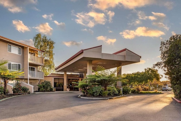 Gallery - Best Western Plus Garden Court Inn