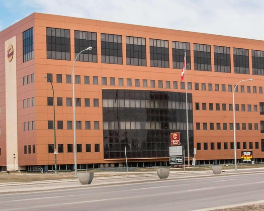 Gallery - Clarion Hotel & Suites Winnipeg Airport