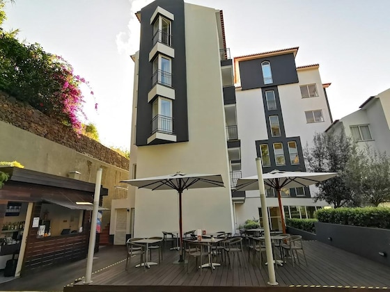 Gallery - Santa Cruz Village Hotel