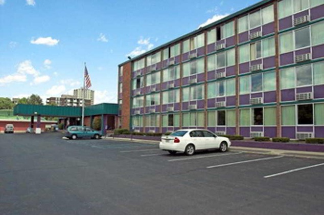 Gallery - Best Western Rensselaer Inn