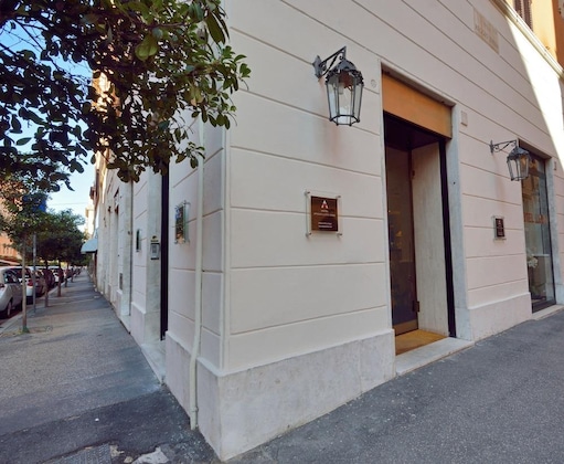 Gallery - LH Hotel Lloyd Rome