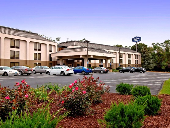 Gallery - Hampton Inn Milford
